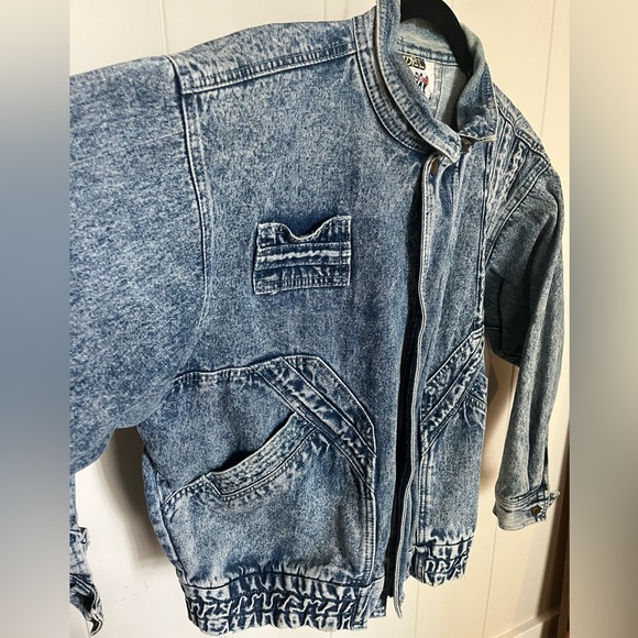 Vintage Hang Lee Acid-Washed Jean Jacket - Picture 2 of 6